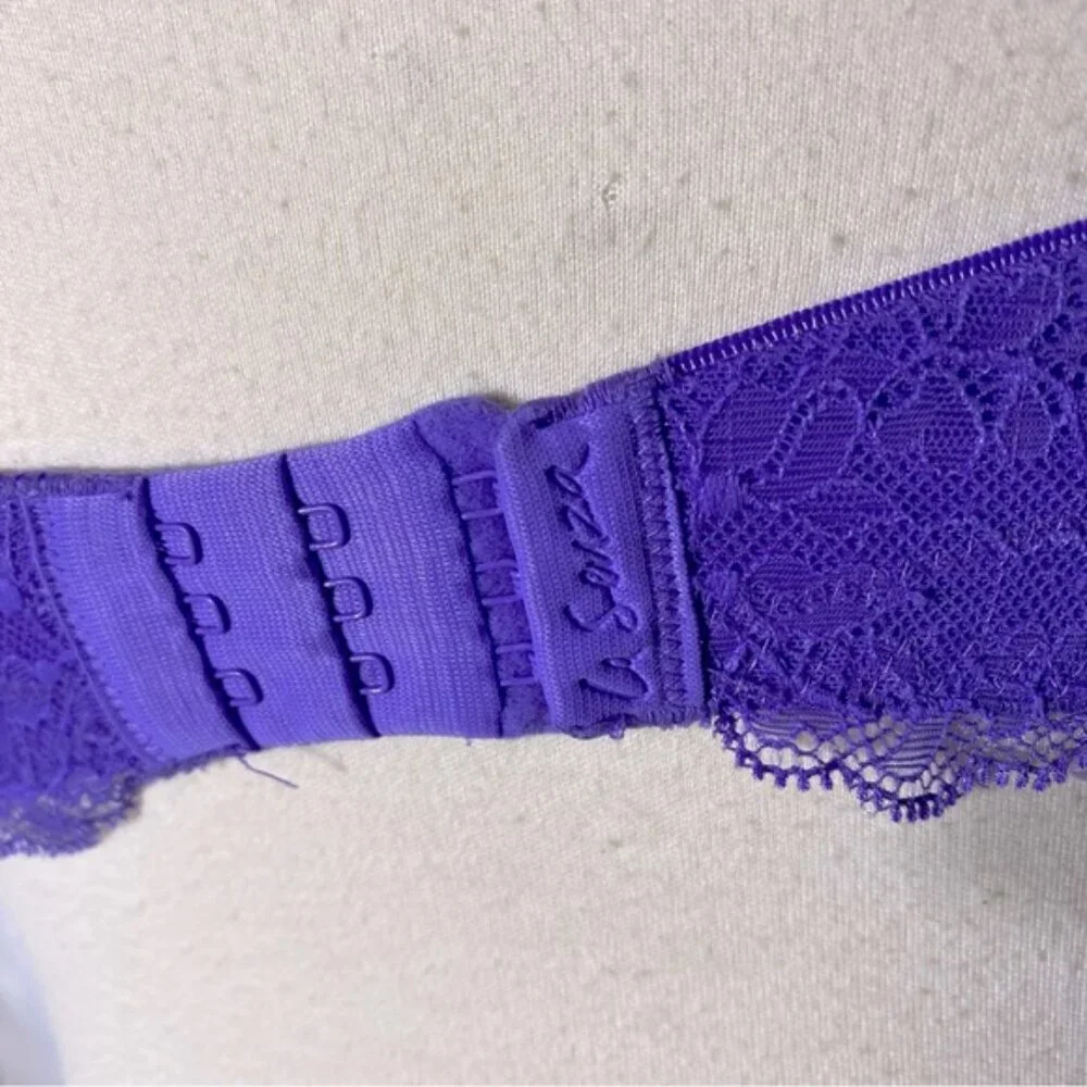 5/$25 La Senza Purple Lace Strapless Bra 34DD - Picture 4 of 12